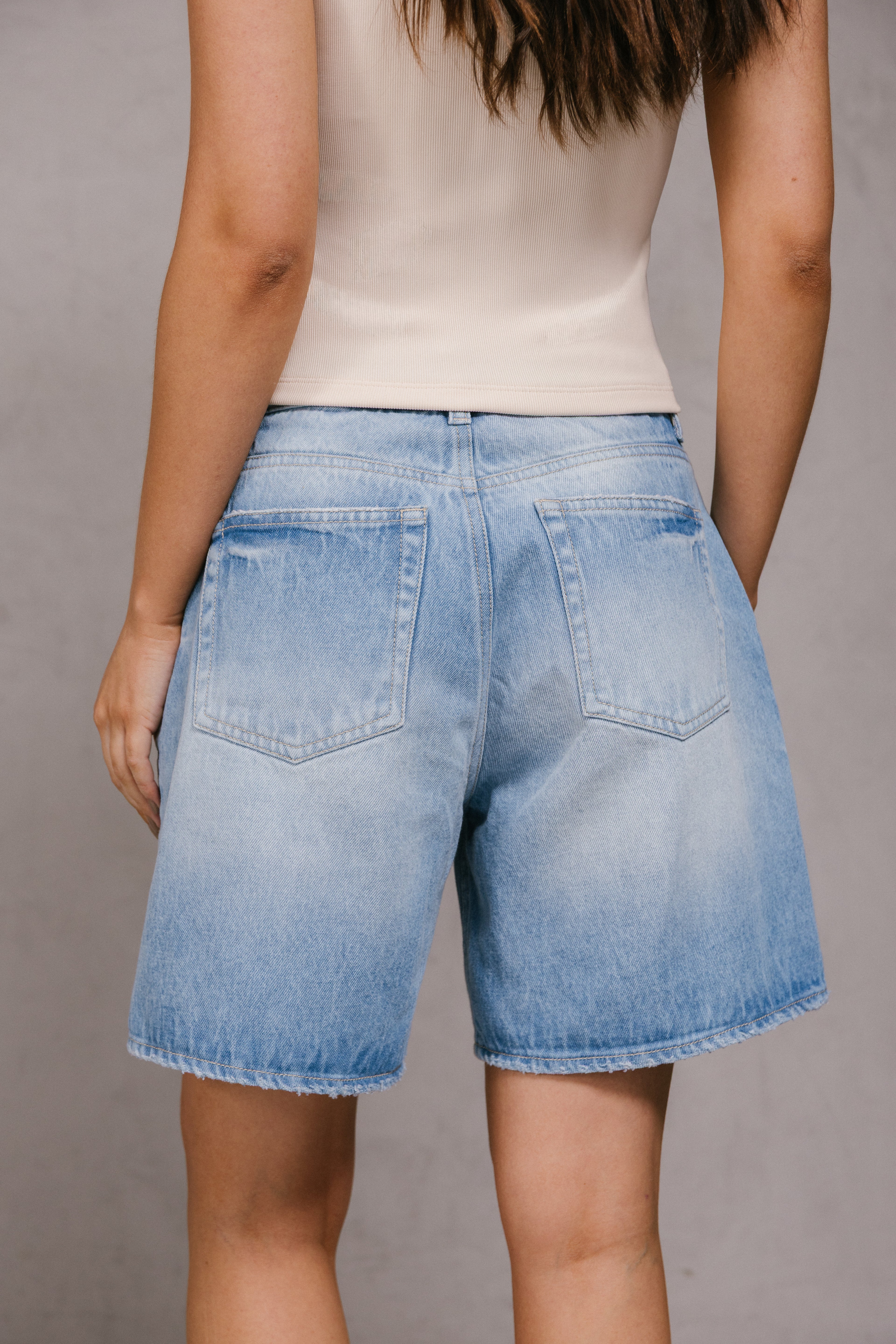 SHORT DENIM BLUE SKY