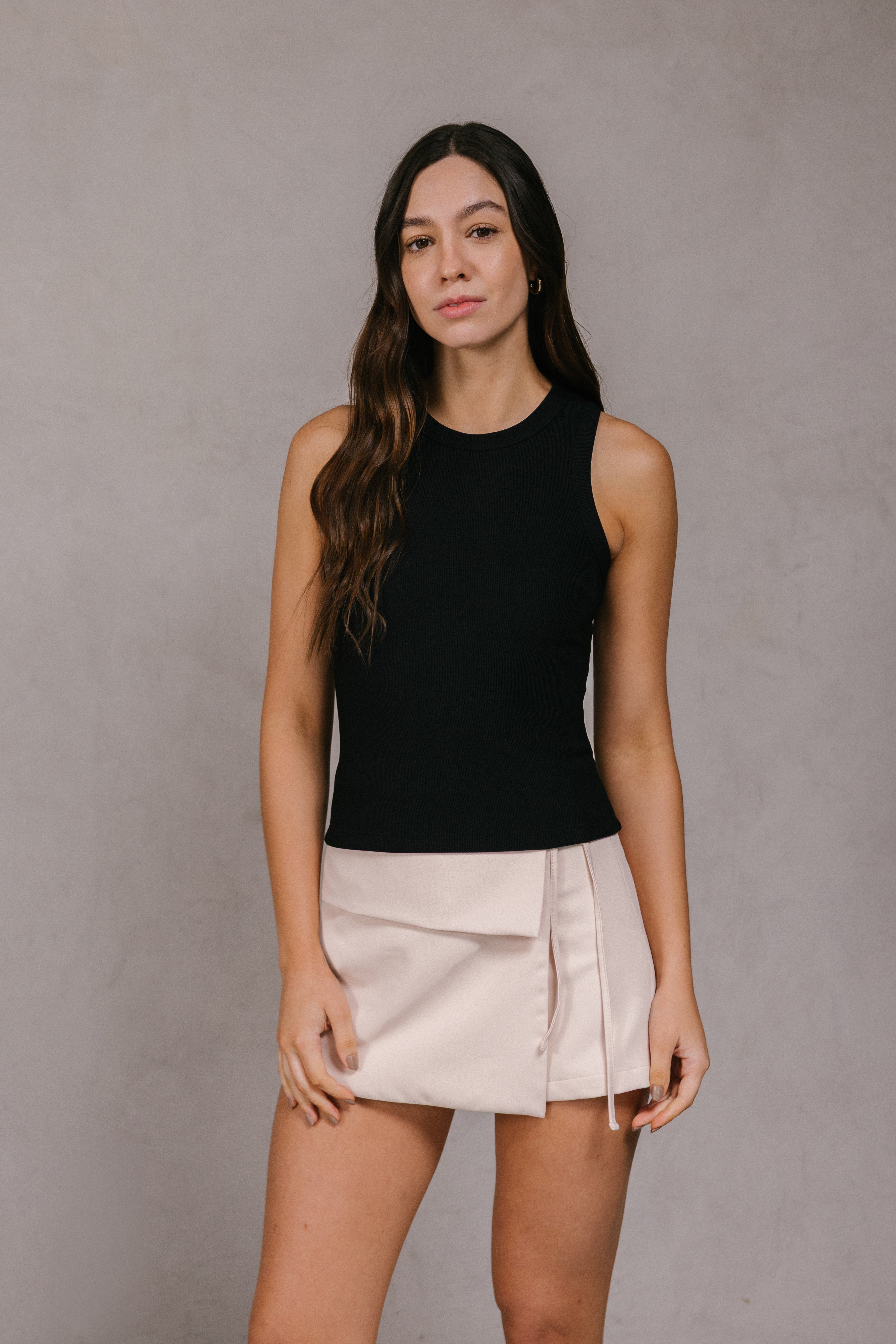 RIB TANK TOP NEGRO Imagen principal del producto